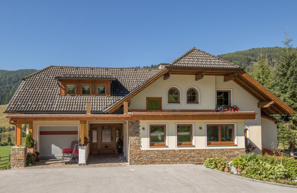 Lungau Apartment - Ferienwohnung Haus Esl Hintergöriach Eksteriør bilde